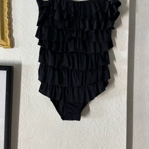 Xhilaration Size Small black ruffle one piece swimsuit - Picture 2 of 4